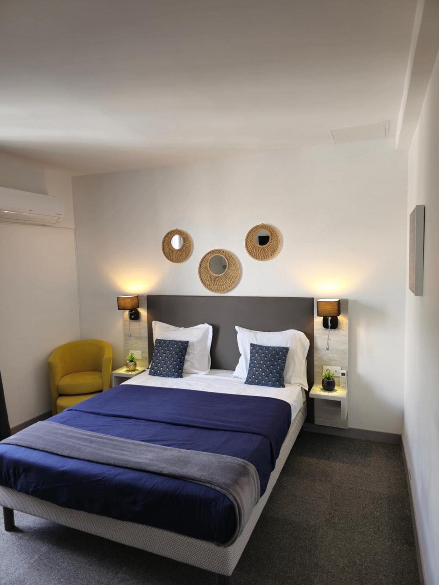 Hotel L'Alsace-Gare Sncf Narbonne Pokoj fotografie